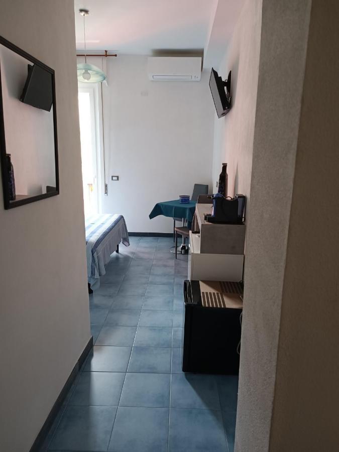 Villa Caribe Affittacamere Monterosso al Mare Exteriör bild