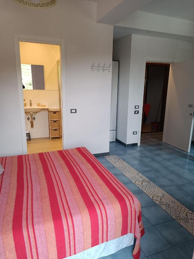 Villa Caribe Affittacamere Monterosso al Mare Exteriör bild