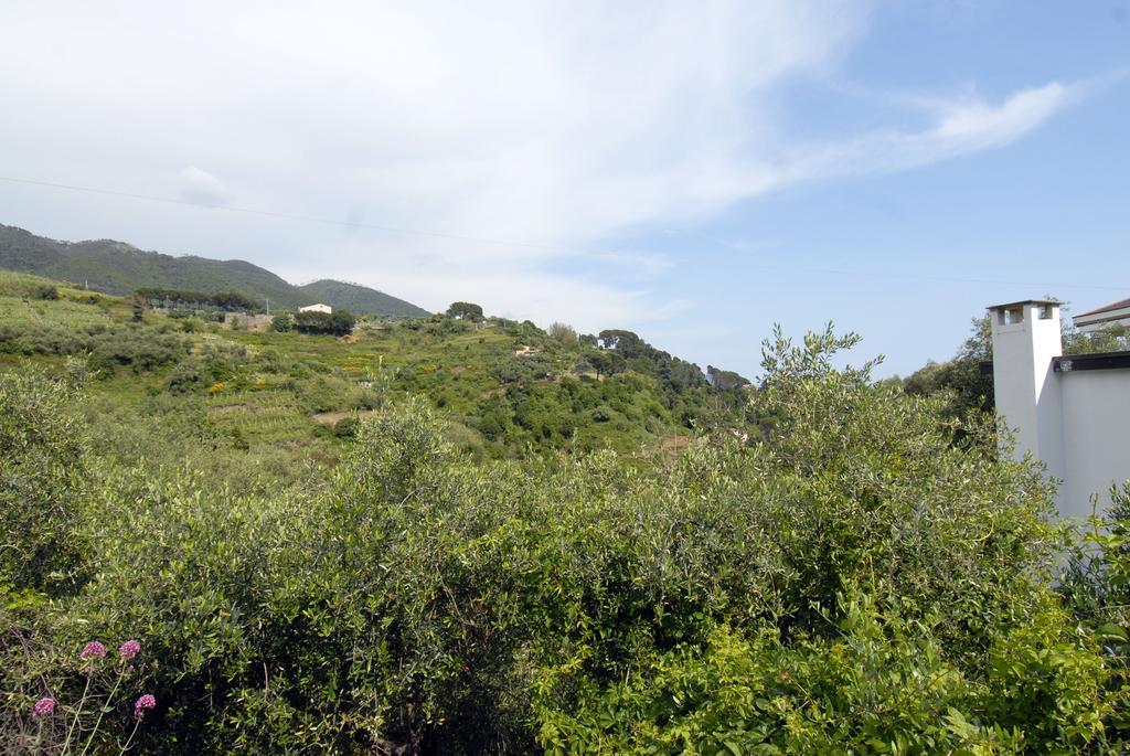 Villa Caribe Affittacamere Monterosso al Mare Exteriör bild